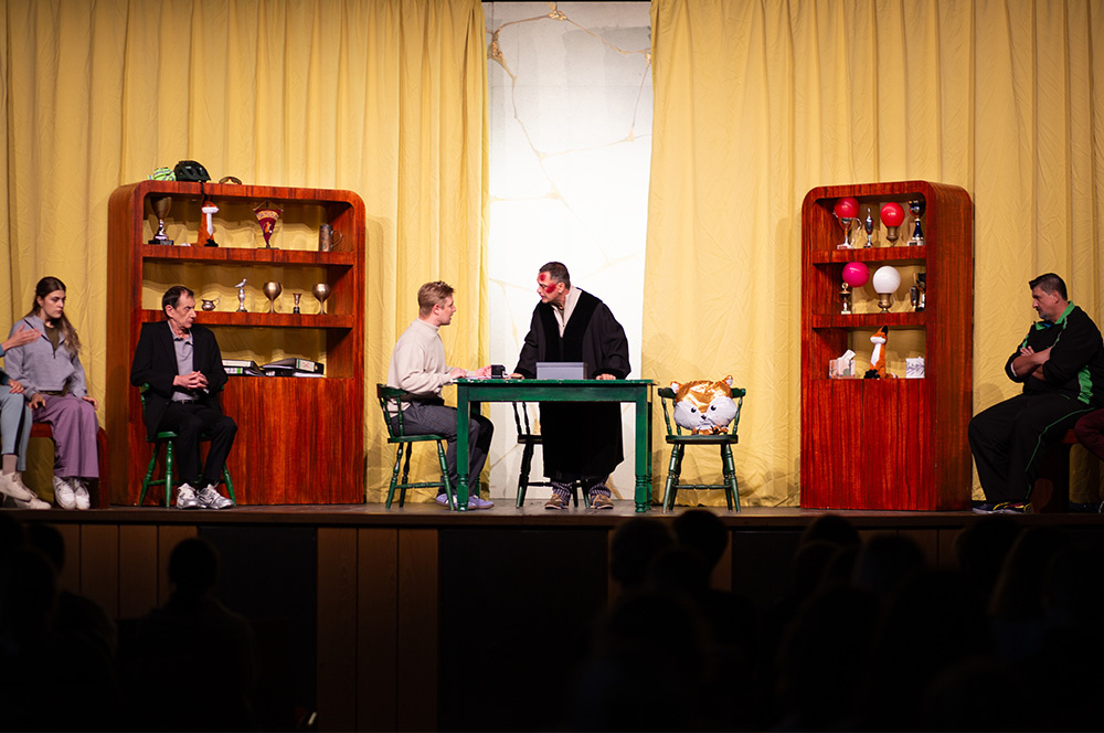 Der zerbrochene Krug (1)