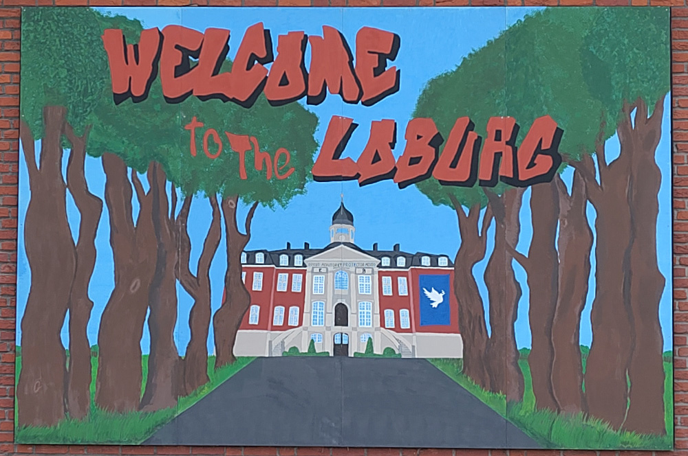 Welcome to The Loburg (1)